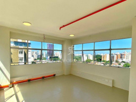 Apartamento com 3 Quartos à Venda, 213 m² em Vila Andrade - São Paulo