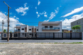 Casa com 2 Quartos à Venda, 98 m² em Vila Anhanguera - Mongagua