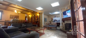 Casa com 5 Quartos à Venda, 212 m² em Alto - Teresópolis