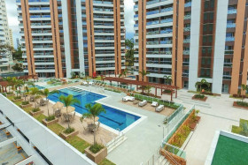 Apartamento com 3 Quartos à Venda, 118 m² em Guararapes - Fortaleza