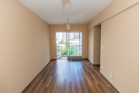 Apartamento com 1 Quarto à Venda, 48 m² em Vila Uberabinha - São Paulo