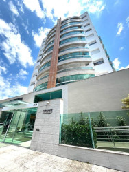 Apartamento com 3 Quartos à Venda, 106 m² em Canto - Florianópolis