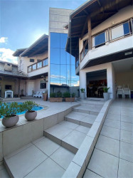 Casa com 5 Quartos à Venda, 270 m² em Nações - Balneário Camboriú
