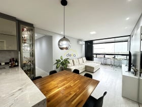 Apartamento com 3 Quartos à Venda, 104 m² em America - Joinville