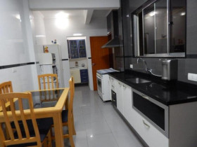 Apartamento com 3 Quartos à Venda,  em Aclimação - São Paulo