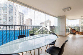 Apartamento com 4 Quartos à Venda, 310 m² em Santo Amaro - São Paulo