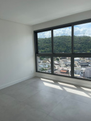 Apartamento com 3 Quartos à Venda, 122 m² em Centro - Balneário Camboriú