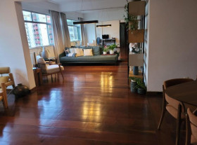 Apartamento com 4 Quartos para Alugar, 196 m² em Pituba - Salvador