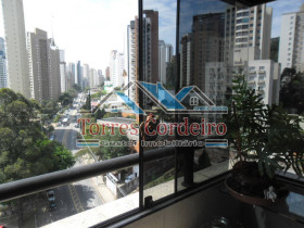 Apartamento com 3 Quartos à Venda, 130 m² em Vila Andrade - São Paulo