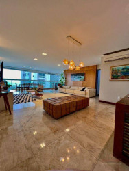 Apartamento com 3 Quartos à Venda, 150 m² em Praia Da Costa - Vila Velha