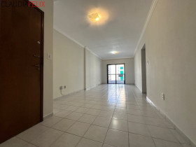 Apartamento com 2 Quartos para Alugar, 100 m² em Guilhermina - Praia Grande