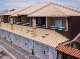 Casa com 2 Quartos à Venda, 137 m² em Caiçara - Praia Grande