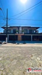 Casa com 2 Quartos à Venda, 54 m² em Maracana - Praia Grande