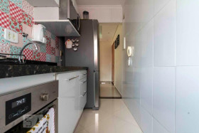 Apartamento com 2 Quartos à Venda, 47 m² em Vila Carmosina - São Paulo