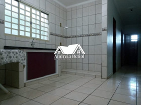 Casa com 3 Quartos à Venda, 200 m² em Jardim Ipê V - Mogi Guaçu