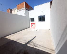 Casa com 3 Quartos à Venda, 63 m² em Vila Campos - Montes Claros