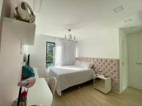 Apartamento com 4 Quartos à Venda, 211 m² em Pituba - Salvador