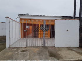 Casa de Condomínio com 2 Quartos à Venda, 125 m² em Balneário Laranjeiras - Itanhaém