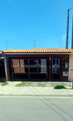 Casa com 3 Quartos à Venda, 180 m² em Cidade Nova Peruibe - Peruíbe