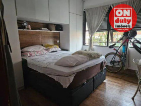 Apartamento com 2 Quartos à Venda, 70 m² em Embaré - Santos