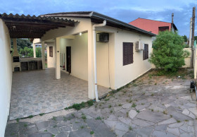 Casa com 3 Quartos à Venda, 300 m² em Esmeralda - Viamão