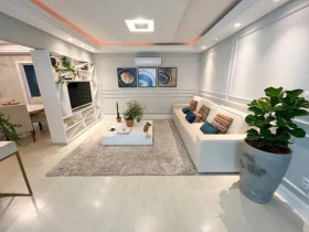 Apartamento com 3 Quartos à Venda, 210 m² em Centro - Balneário Camboriú