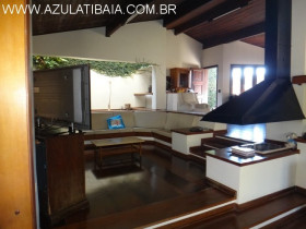 Casa com 3 Quartos à Venda, 580 m² em Vila Gardênia - Atibaia