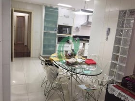 Apartamento com 3 Quartos à Venda, 213 m² em Pompeia - Santos