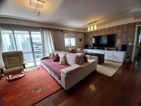 Apartamento com 3 Quartos à Venda, 136 m² em Perdizes - São Paulo
