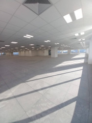 Sala Comercial à Venda, 500 m² em Alphaville Industrial - Barueri