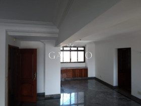 Apartamento com 4 Quartos à Venda, 268 m² em Anhangabaú - Jundiaí