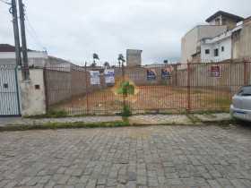 Terreno à Venda, 525 m² em Centro - Ubatuba