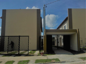 Casa com 3 Quartos à Venda, 60 m² em Porto Seguro - Ribeirão Das Neves
