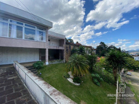 Casa com 3 Quartos à Venda, 190 m² em Iucas - Teresópolis