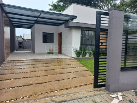Casa com 3 Quartos à Venda, 88 m² em Quinta Dos Açorianos - Barra Velha
