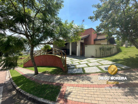 Casa com 4 Quartos à Venda, 1.000 m² em Terra Preta - Mairiporã