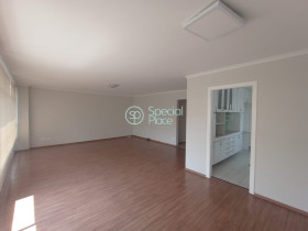 Apartamento com 3 Quartos à Venda, 250 m² em Higienópolis - São Paulo