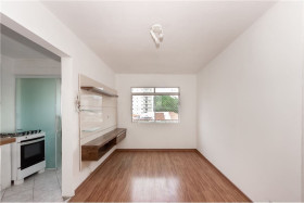 Apartamento com 2 Quartos à Venda, 70 m² em Vila Nova Conceição - São Paulo