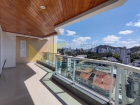 Apartamento com 4 Quartos à Venda, 210 m² em Velha - Blumenau