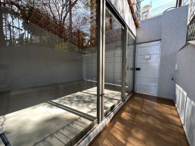 Casa com 3 Quartos à Venda, 241 m² em Bela Vista - São Paulo