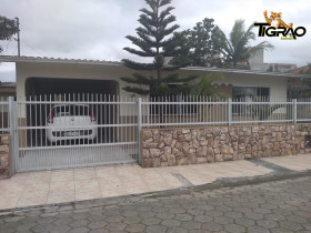 Casa com 3 Quartos à Venda, 320 m² em Machados - Navegantes