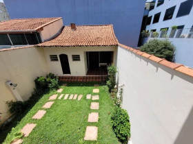 Casa com 3 Quartos à Venda, 229 m² em Campestre - Santo André