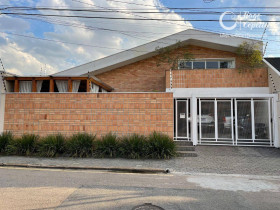 Casa com 3 Quartos à Venda, 312 m² em Jardim Liberdade - Jundiaí