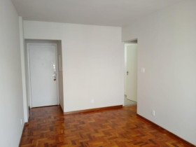 Apartamento com 3 Quartos à Venda, 83 m² em Aclimação - São Paulo