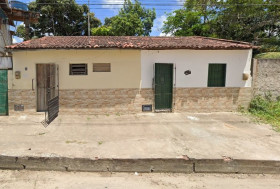 Casa com 2 Quartos para Alugar, 40 m² em Clima Bom - Maceió