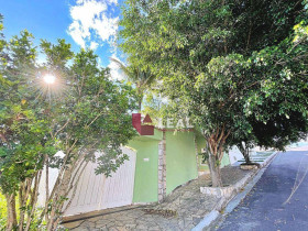 Casa com 3 Quartos à Venda, 223 m² em Nossa Senhora Do Pilar - Pouso Alegre