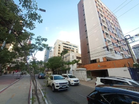 Apartamento com 2 Quartos para Alugar, 45 m² em Meireles - Fortaleza