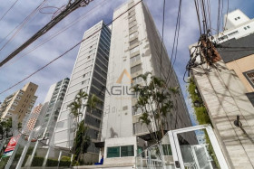 Apartamento com 2 Quartos à Venda, 110 m² em Cerqueira César - São Paulo