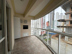Apartamento com 3 Quartos à Venda, 86 m² em Centro - Balneário Camboriú