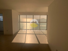 Apartamento com 3 Quartos à Venda, 140 m² em Centro - Balneário Piçarras
